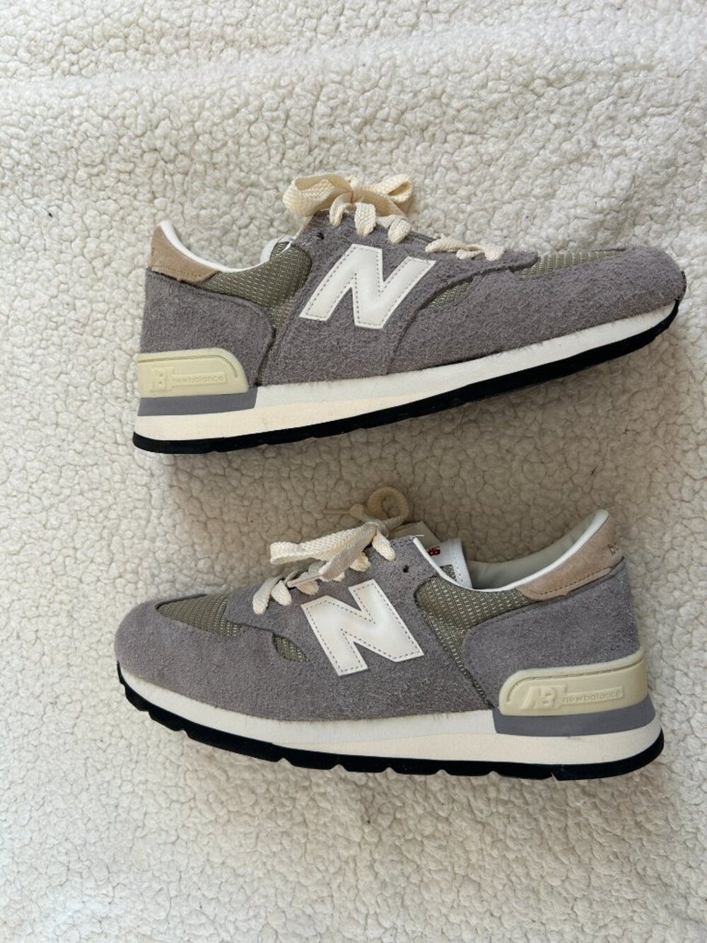 New Balance 990 Shoes Mens Size 9 Gray Suede Made In USA Sneakers - Picture 6 of 7